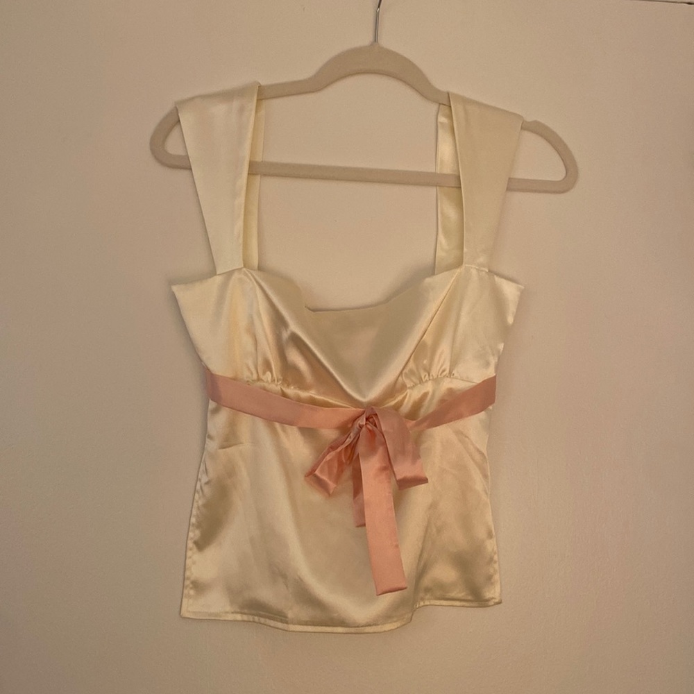 Enduring Kairos - The Original Casabella Top - White and Pink